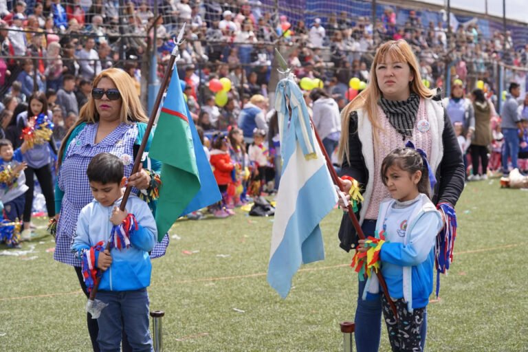 MUESTRA ANUAL DE LOS CENTROS DE DESARROLLO INFANTIL DE MERLO