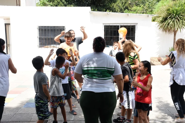 MERLO: ÚLTIMOS DÍAS DE ESCUELAS ABIERTAS DE VERANO