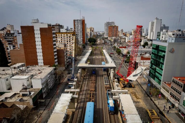 TREN SARMIENTO: PUENTE MODULAR EN RAMOS MEJÍA