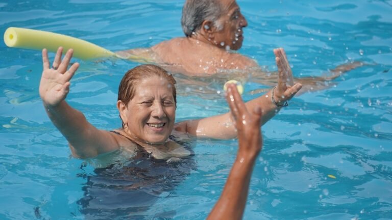 ÉXITO DE LAS COLONIAS DE VERANO PARA ADULTOS MAYORES