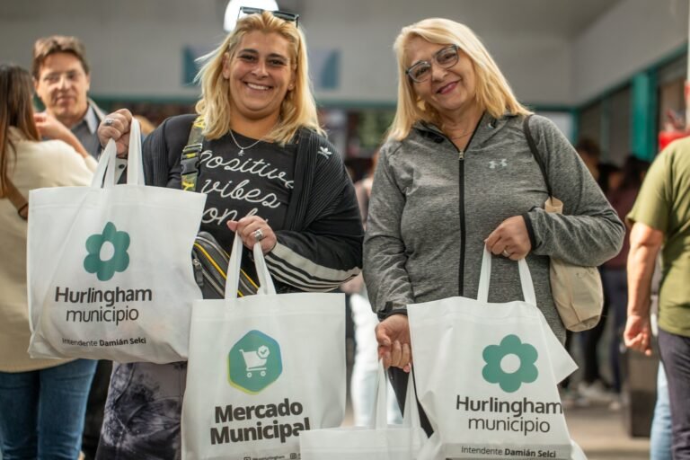 HURLINGHAM INAUGURA EL MERCADO MUNICIPAL