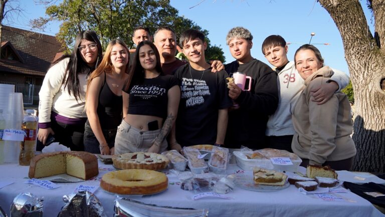FESTIVAL EDUCATIVO Y CULTURAL DE EGRESADOS EN MERLO