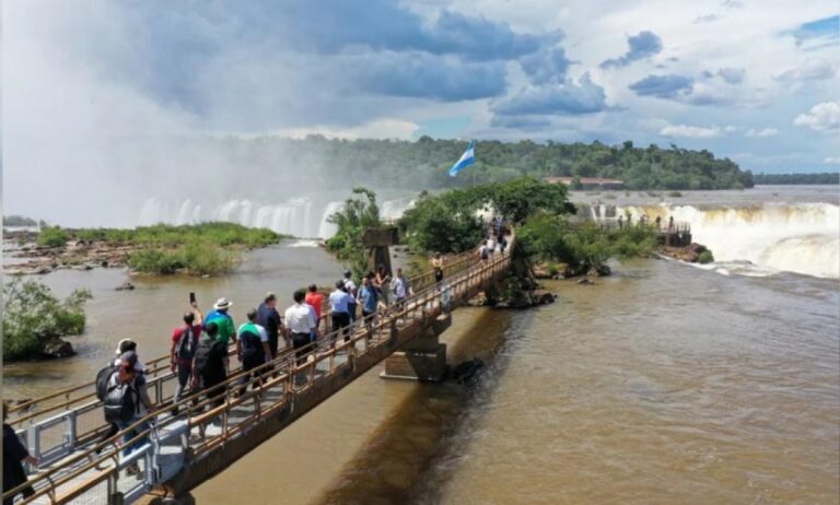 SE ACERCA EL ÚLTIMO FERIADO EXTRA LARGO DEL AÑO: NOVIEMBRE TRAE UN NUEVO FINDE XXL