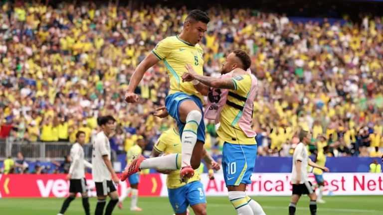 Brasil elimina a Japón con un agónico 2-1